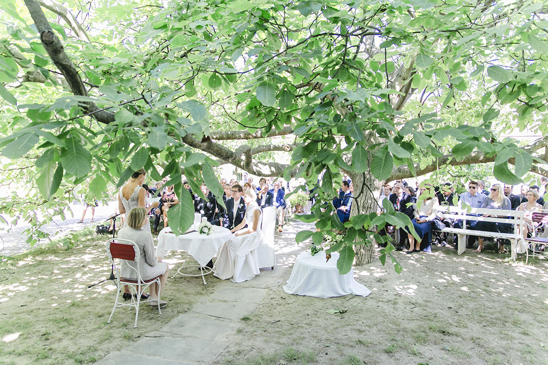 www.dieElfe.com_Hochzeitsfotograf_Gut_Oberstockstall_wedding_photography-58